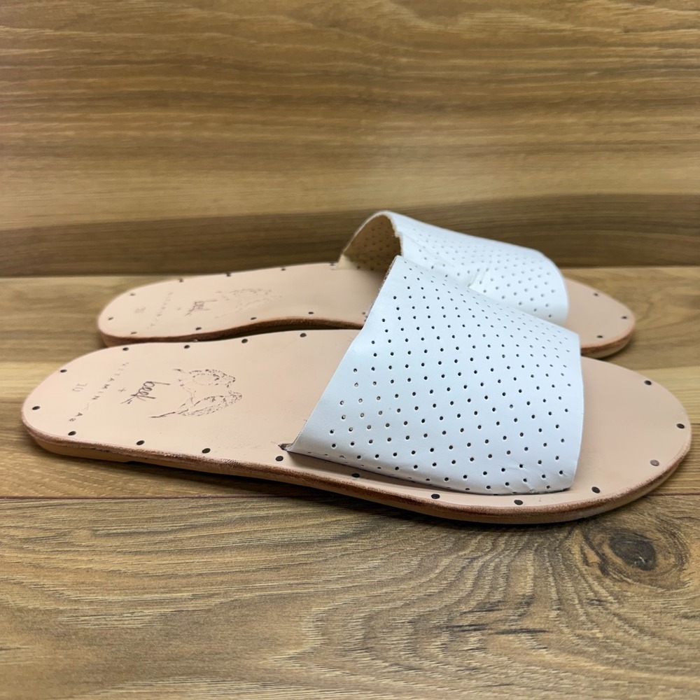 BEEK X Vitamin A Anthropologie Slide Sandals 10 Cream White Perf Mocking Bird